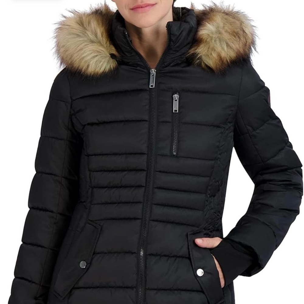 Women's 3/4 Midweight Puffer Fur Trimmed Water Resistant 31" Coat, Black, Medium